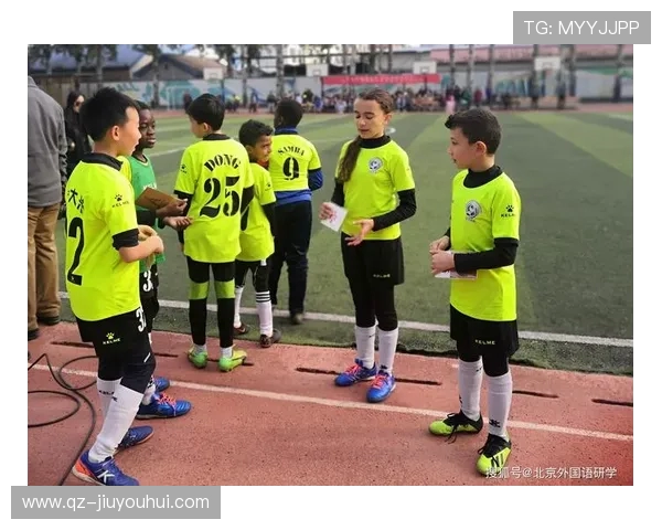 多伦足球教练以实战理念带动青少年全面提升竞技水平 多伦足球教练以实战理念带动青少年全面提升竞技水平